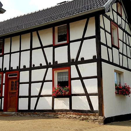 Super Gemuetlich - Daspaterhaus Monschau Dış mekan fotoğraf