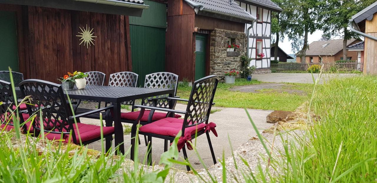 Super Gemuetlich - Daspaterhaus Monschau Dış mekan fotoğraf